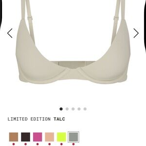 SKIMS Limited Edition PLUNGE  Bra
COLOR: Talc